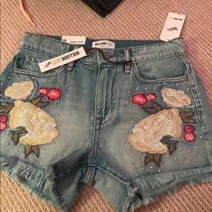 Shorts with flowers